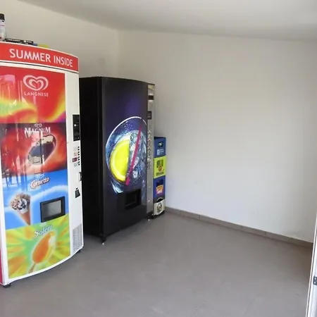 Apartman Resindenz Benni 4 Mit Beheitzem Grossem Pool