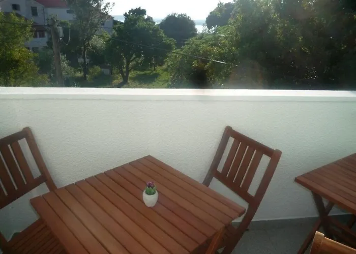 Appartement Resindenz Benni 4 Mit Beheitzem Grossem Pool Medulin